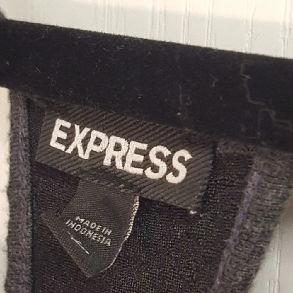 Express Gray Metallic Racer Back Tank - Picture 4 of 5